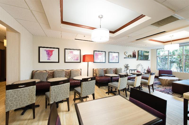 Holiday Inn Express & Suites Walterboro By Ihg Exterior foto
